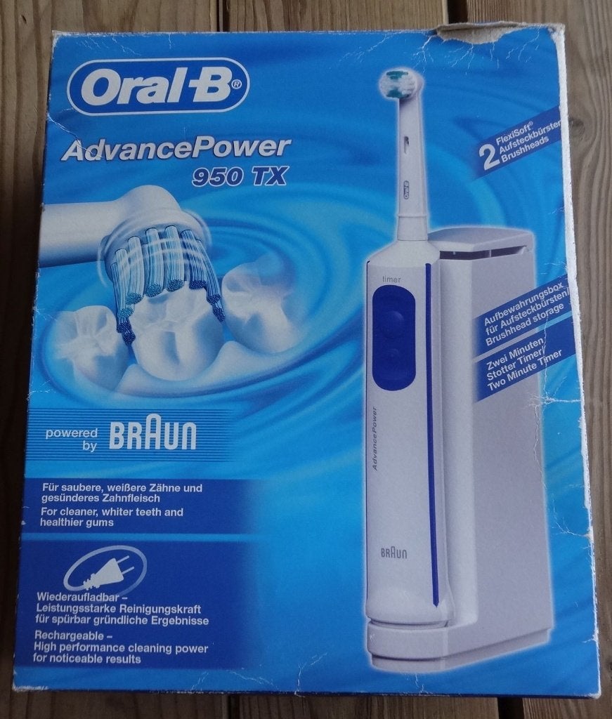 ORAL B type 950 TX electrische tandenborstel + 2 borstels, Sieraden, Tassen en Uiterlijk, Ophalen of Verzenden, Nieuw, Tandenborstel