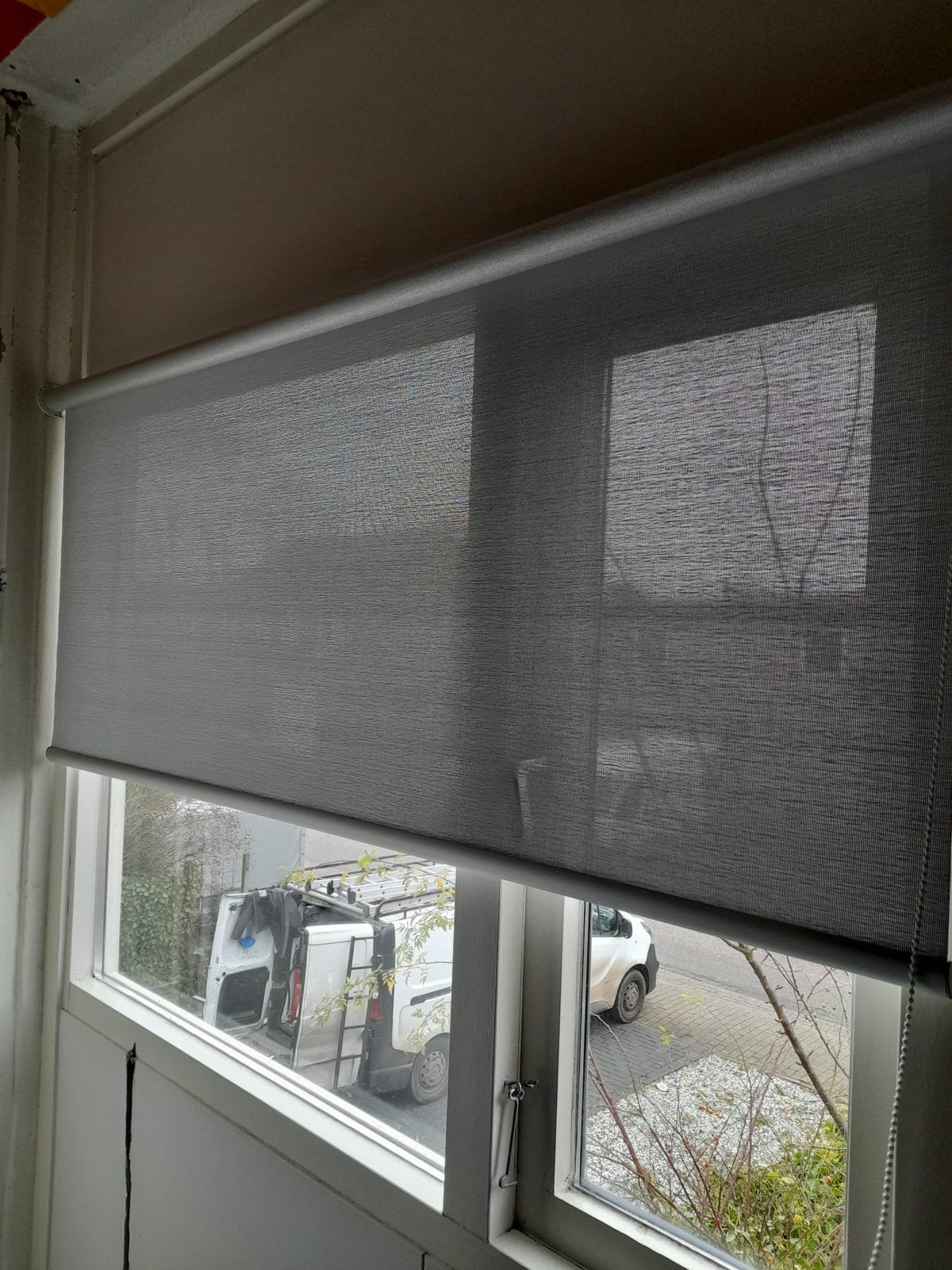 2x Grijs/ off white Rolgordijn 160cmx122cm en 120cmx145cm, Ophalen of Verzenden, Zo goed als nieuw, Grijs
