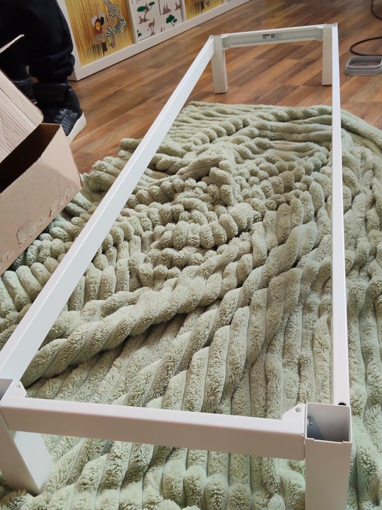 IKEA Kallax onderstel 4 breed - Zo goed als nieuw, Ophalen, Zo goed als nieuw