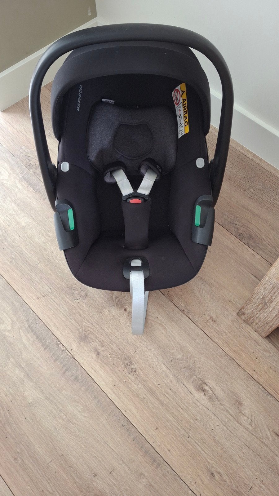 Maxi-Cosi inclusief verkleiner, Kinderen en Baby's, Autostoeltjes, Ophalen, Autogordel, Zo goed als nieuw, 0 t/m 13 kg