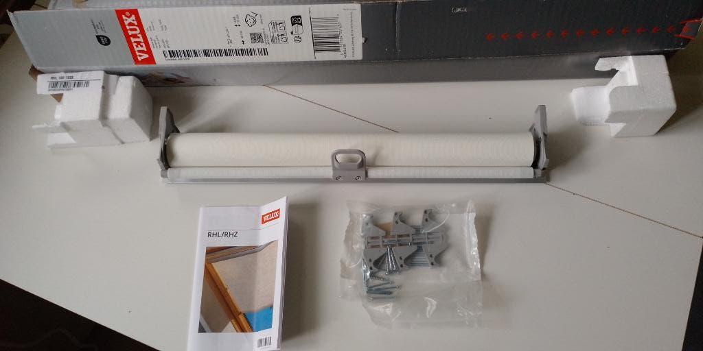 VELUX Rolgordijn 40 cm breedte - RHL 100 1028 wit, Minder dan 50 cm, Wit, Nieuw, Ophalen of Verzenden