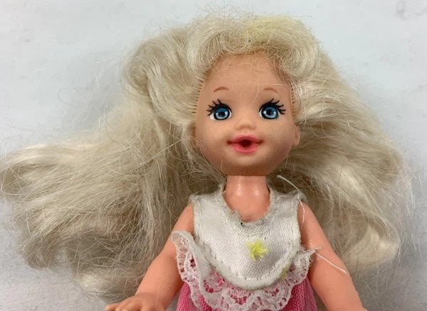 Barbie badplezier Shelly Kelly pop zusje, Verzamelen, Poppen, Coolsingel 104, 3011 AG Rotterdam, Netherlands, Verzenden, Zo goed als nieuw