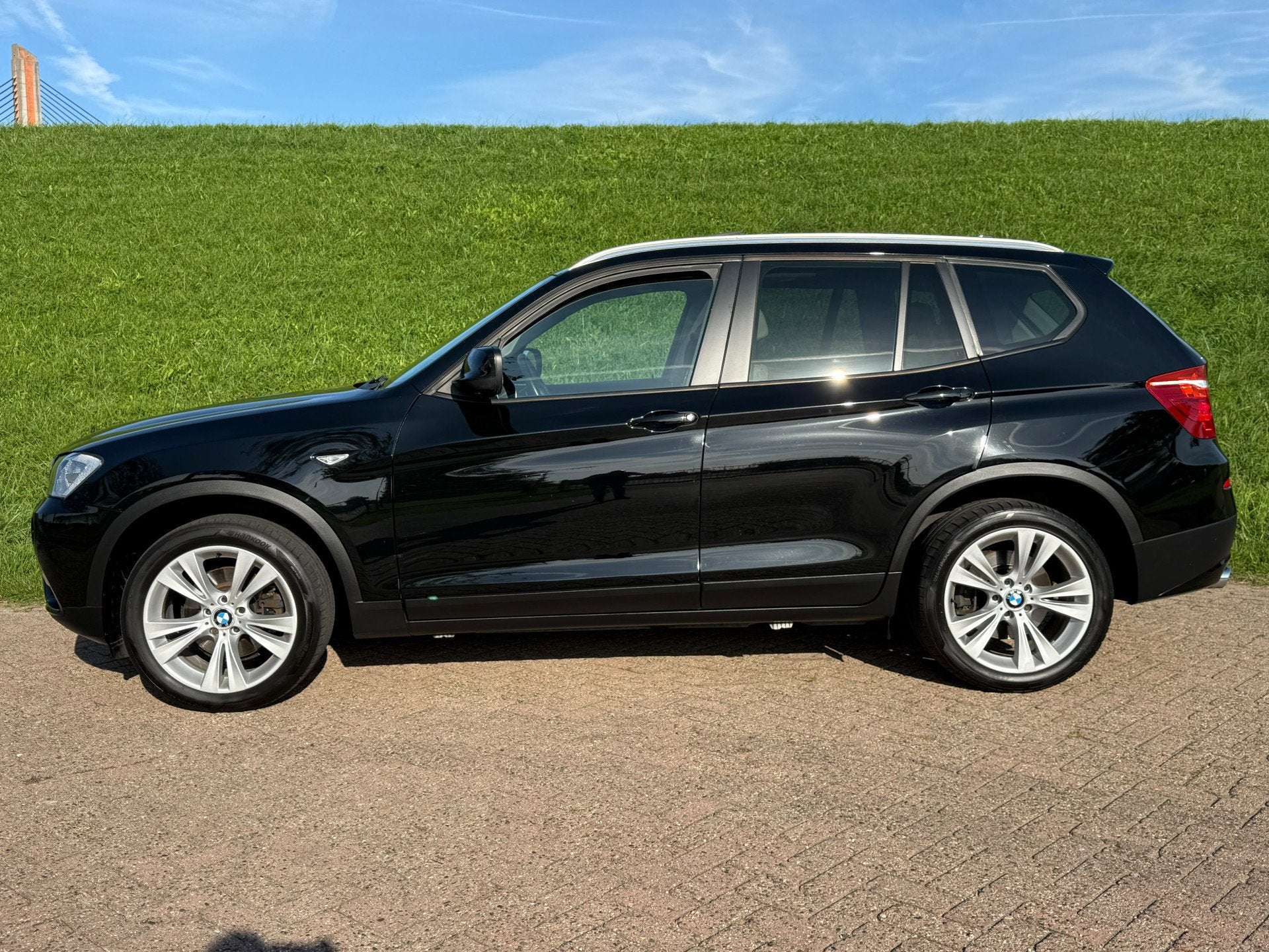 BMW X3 xDrive35i High Executive Panoramisch schuif-/kantelda, Auto's, Automaat, Gebruikt, Beige, 2000 kg