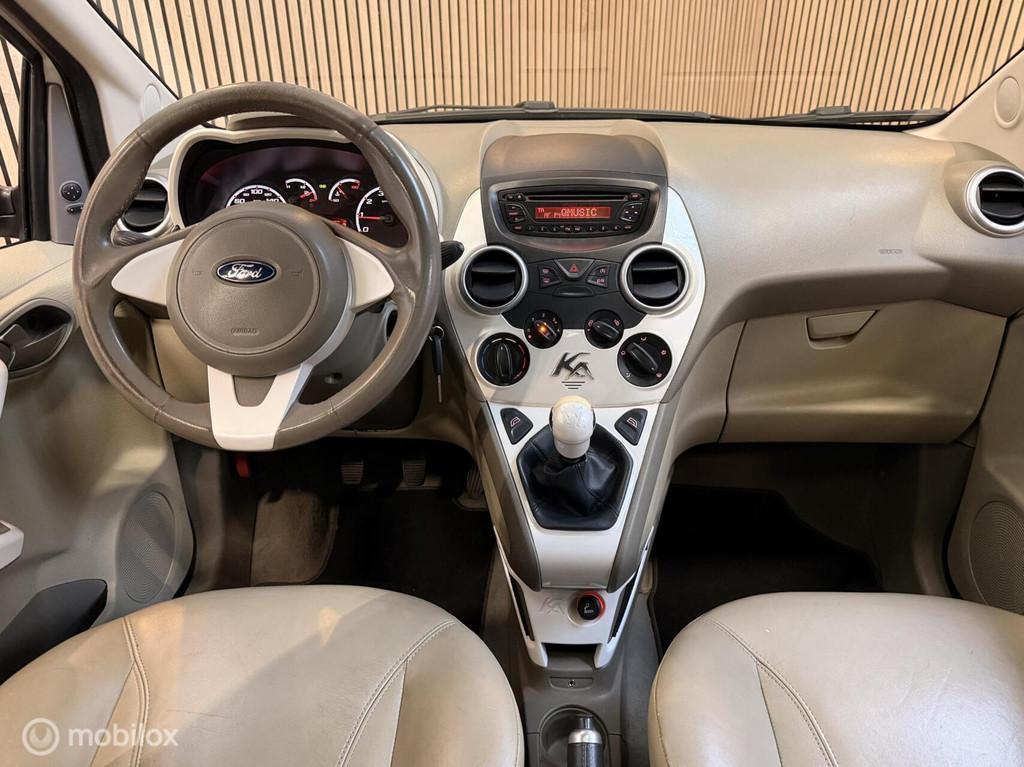 Ford Ka 1.2 Titanium X s/s APK6/2027 PANO LEDER STOELVW AIRC, Voorwielaandrijving, Euro 5, Gebruikt, 4 cilinders