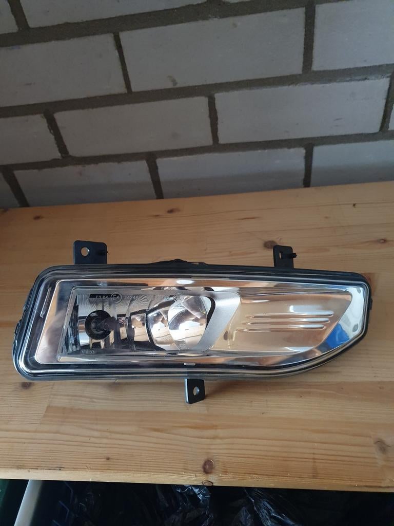 Originele Nissan Mistlamp Rechtsvoor 26150-8995-A, Auto-onderdelen, Verlichting, Ophalen, Nieuw, Nissan