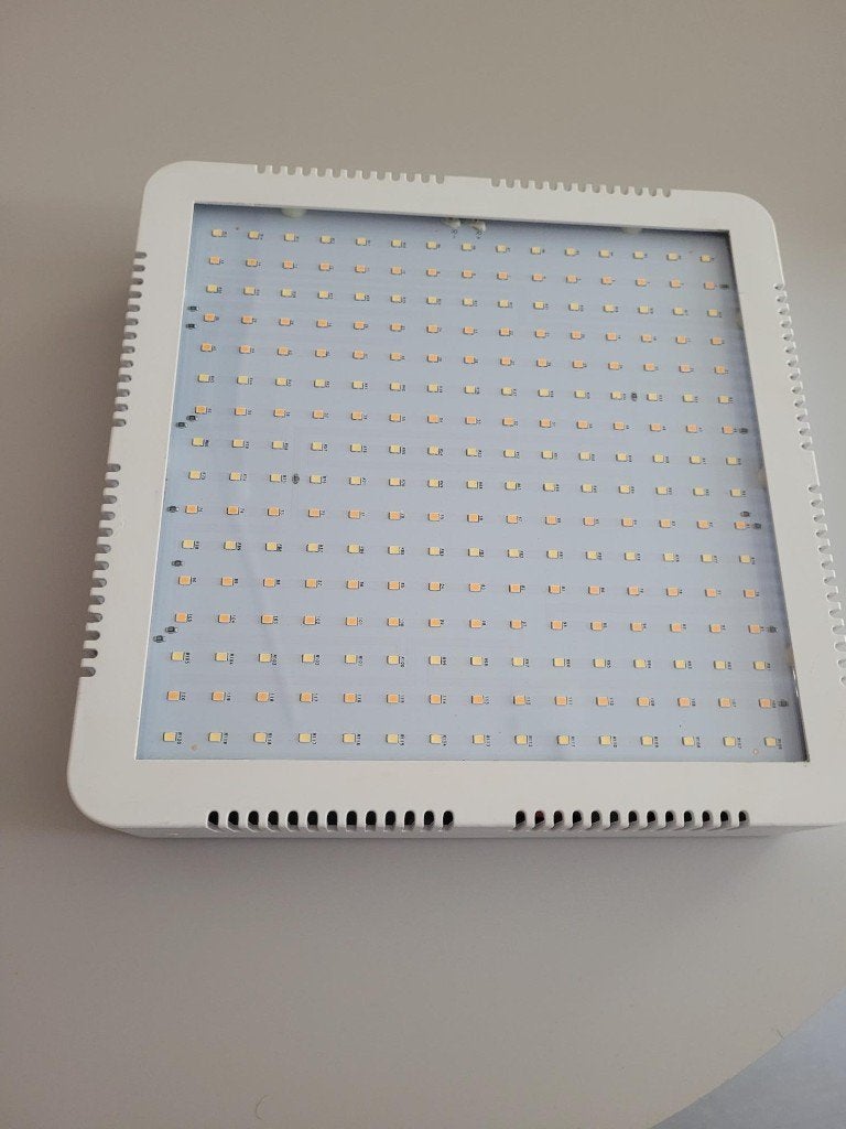 Kweeklamp met twee standen en luchtgekoelde LED's, Ophalen of Verzenden, Gebruikt, Kweeklamp