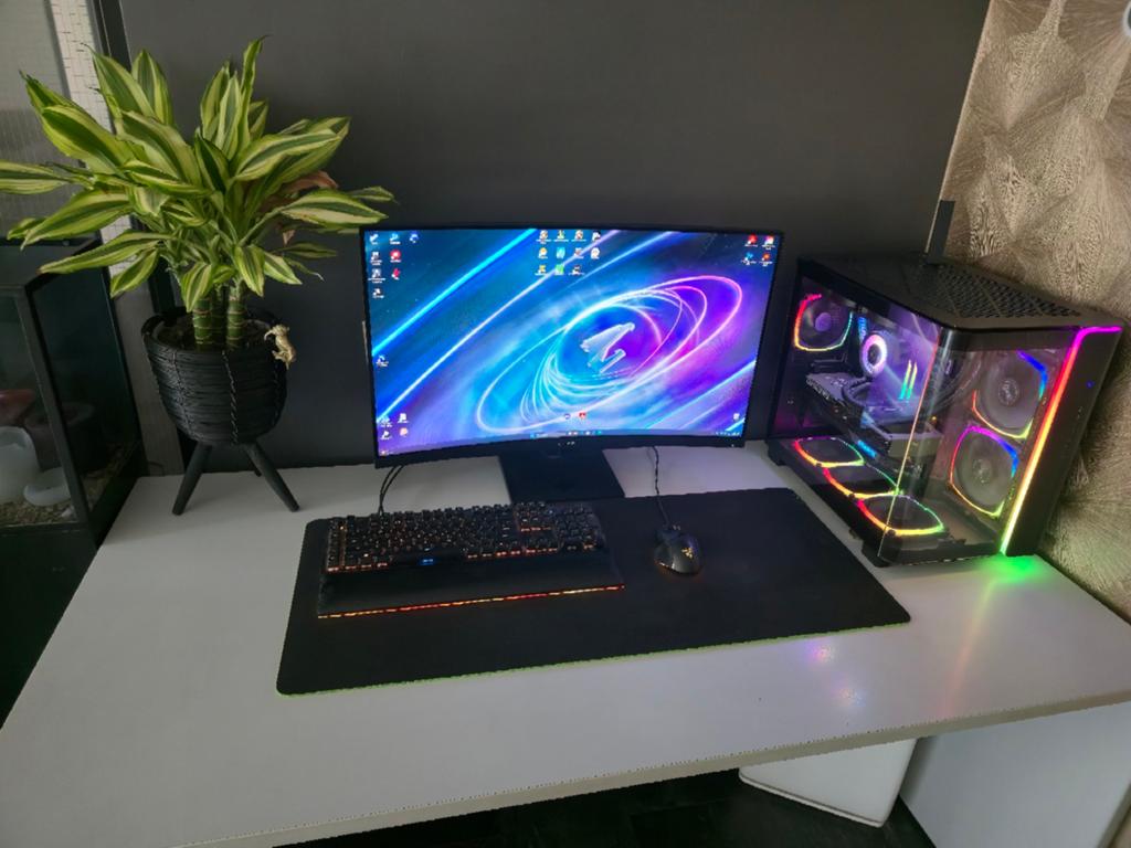 Complete Gaming PC Setup: i7-14700K, RTX 4070 Ti Super, Computers en Software, Desktop Pc's, Zo goed als nieuw, SSD, 64 GB of meer
