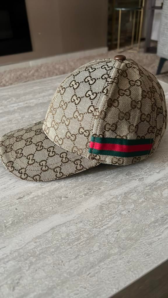 Gucci pet beige, Kleding | Heren, Ophalen of Verzenden, Zo goed als nieuw