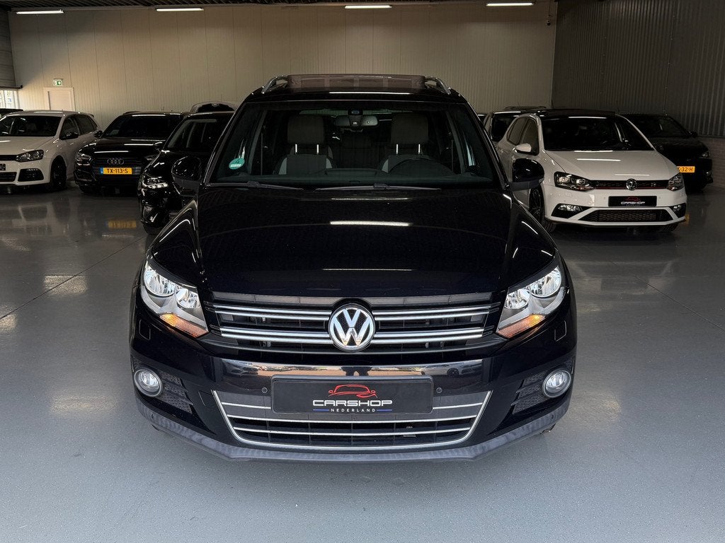 Volkswagen TIGUAN 1.4 TSI LIFE EDITION! PANO/STOELVRM/PDC, Voorwielaandrijving, Euro 5, 4 cilinders, Zwart