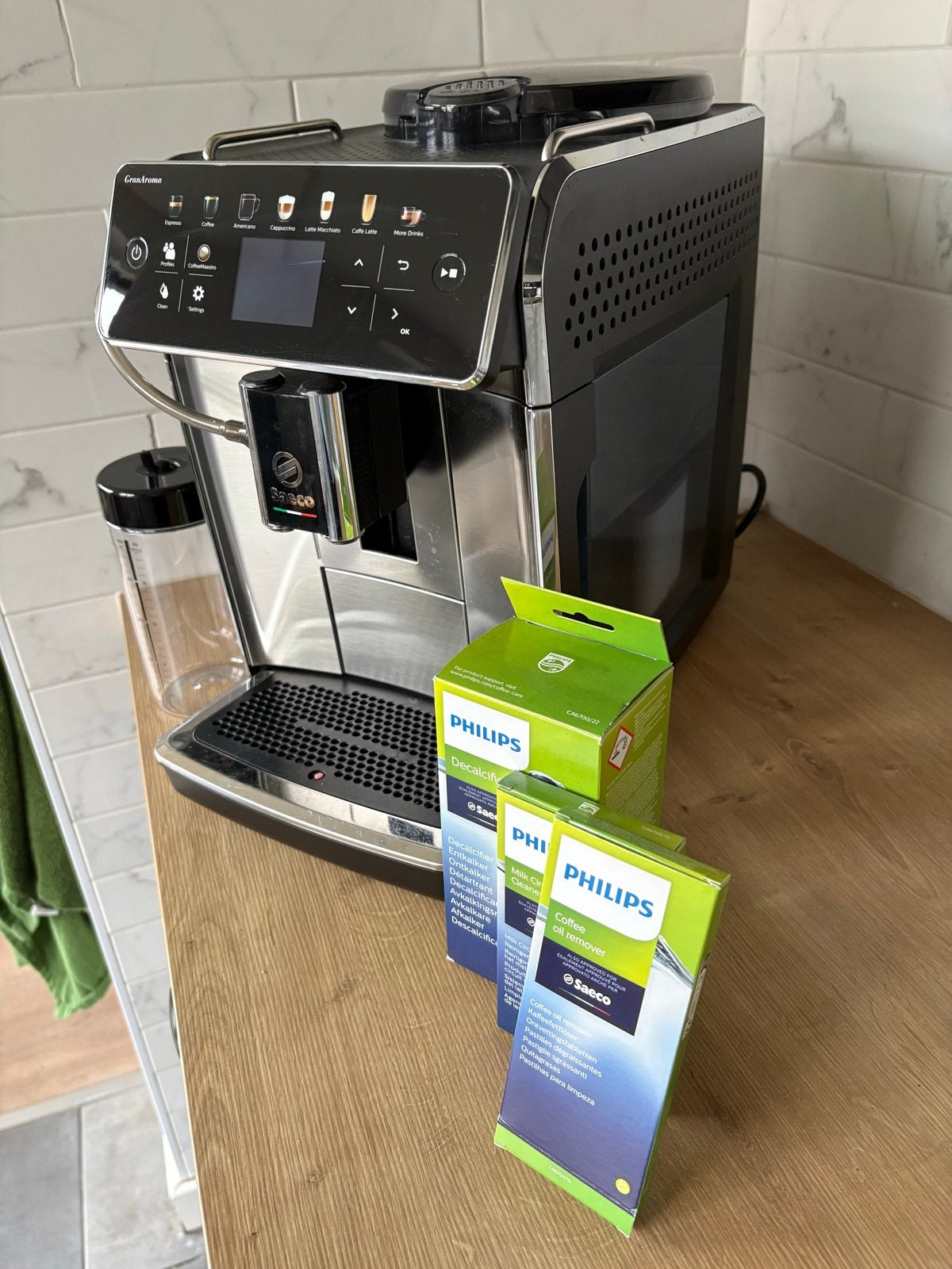 Foto 5 van Saeco GranAroma SM6580/00 Volautomatische Espressomachine