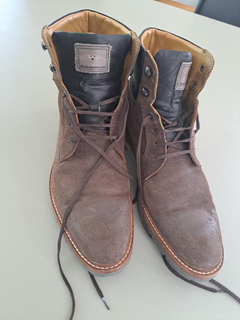 Floris van Bommel suède boots - Maat 8,5, Kleding | Heren, Schoenen, Bruin, Boots, Floris van Bommel, Ophalen of Verzenden