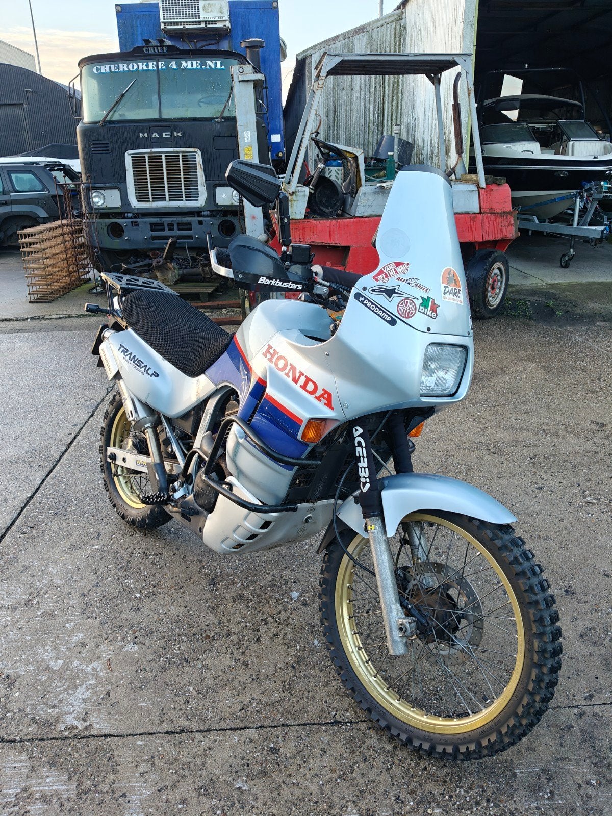 1987 Honda transalp xl600v, Motoren, 2 cilinders, Sportuitlaat, Motorrijbewijs A, Gebruikt