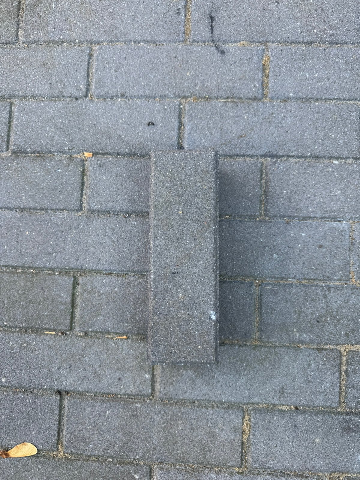 40-45m2 grijze klinkers - gratis af te halen, Ophalen, Gebruikt, Klinkers, 10 m² of meer