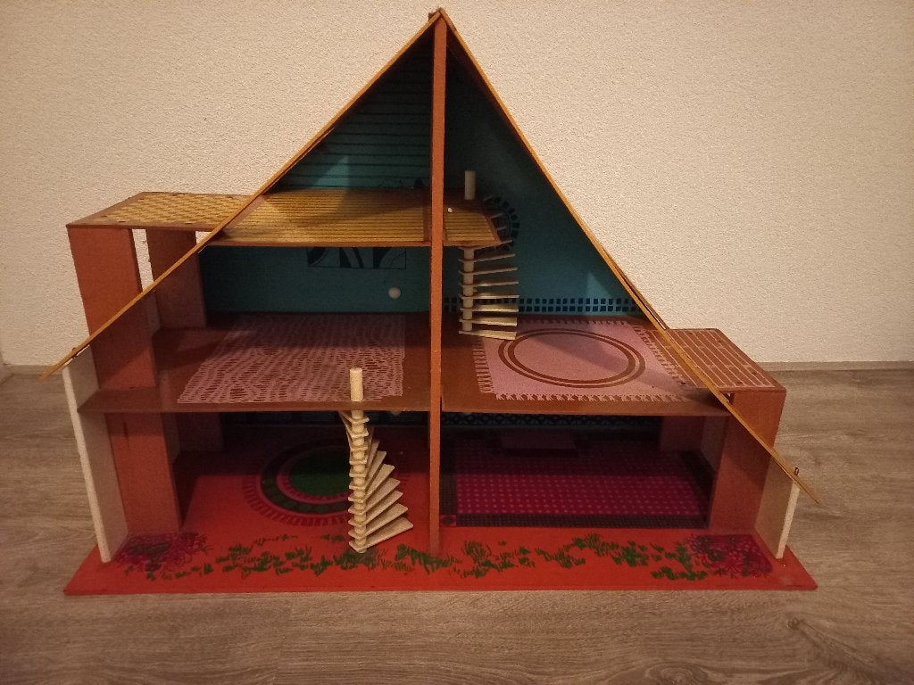 poppenhuis met inboedel, Kinderen en Baby's, Ophalen, Gebruikt, Poppenhuis