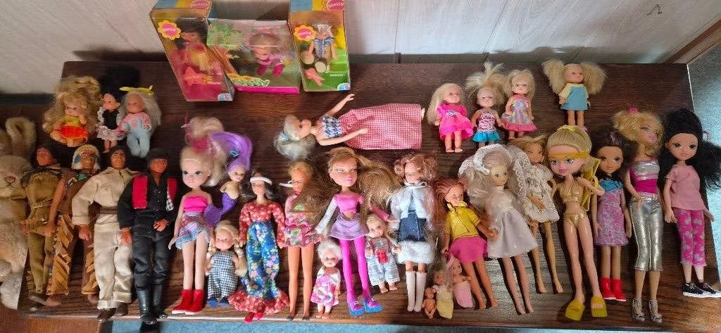 Fashion poppen en andere poppen en popjes, Ophalen of Verzenden, Gebruikt, Pop