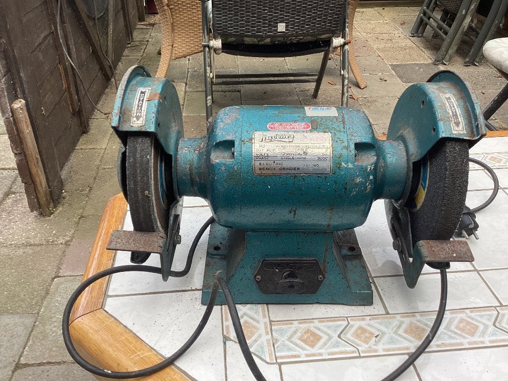 Grote Huvema bankslijpmachine - robuust en krachtig, Ophalen, Gebruikt, 1000 watt of meer, Werkbankslijpmachine