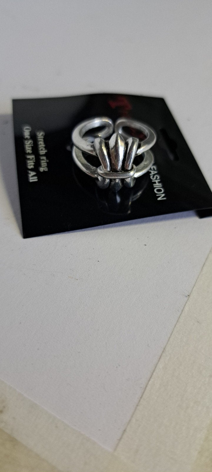 Mooie nieuwe ring maat al size, Ophalen of Verzenden, Nieuw, Zwart, Minder dan 95 cm