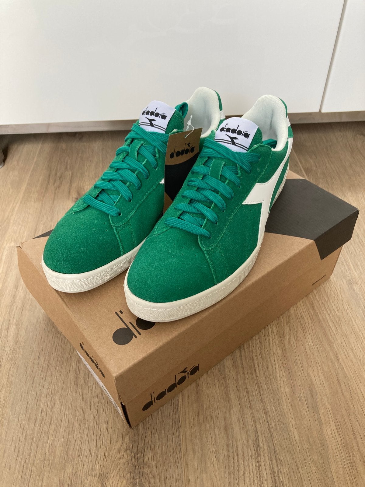 Diadora sneakers - maat 42 - groen, Overige kleuren, Nieuw, Ophalen of Verzenden, Sneakers of Gympen