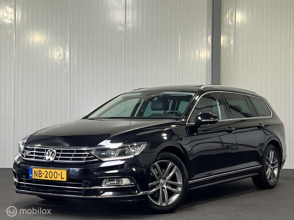 Volkswagen Passat Variant 1.6 TDI Conn.Series Plus [ NAP pan, 4 cilinders, Zwart, Origineel Nederlands, Adaptive Cruise Control