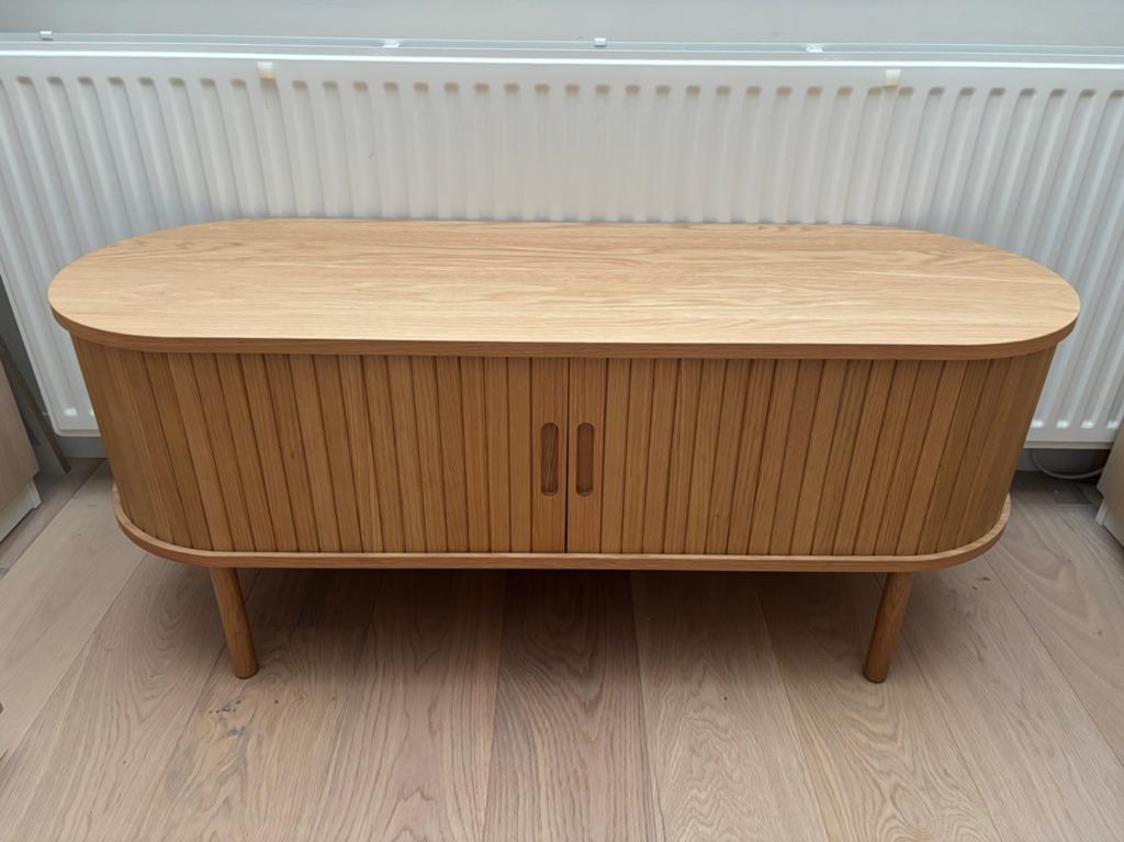 TV-meubel LYNGVIG 120cm 2 tambour deuren naturel eiken, Ophalen, Zo goed als nieuw, 25 tot 50 cm, 100 tot 150 cm