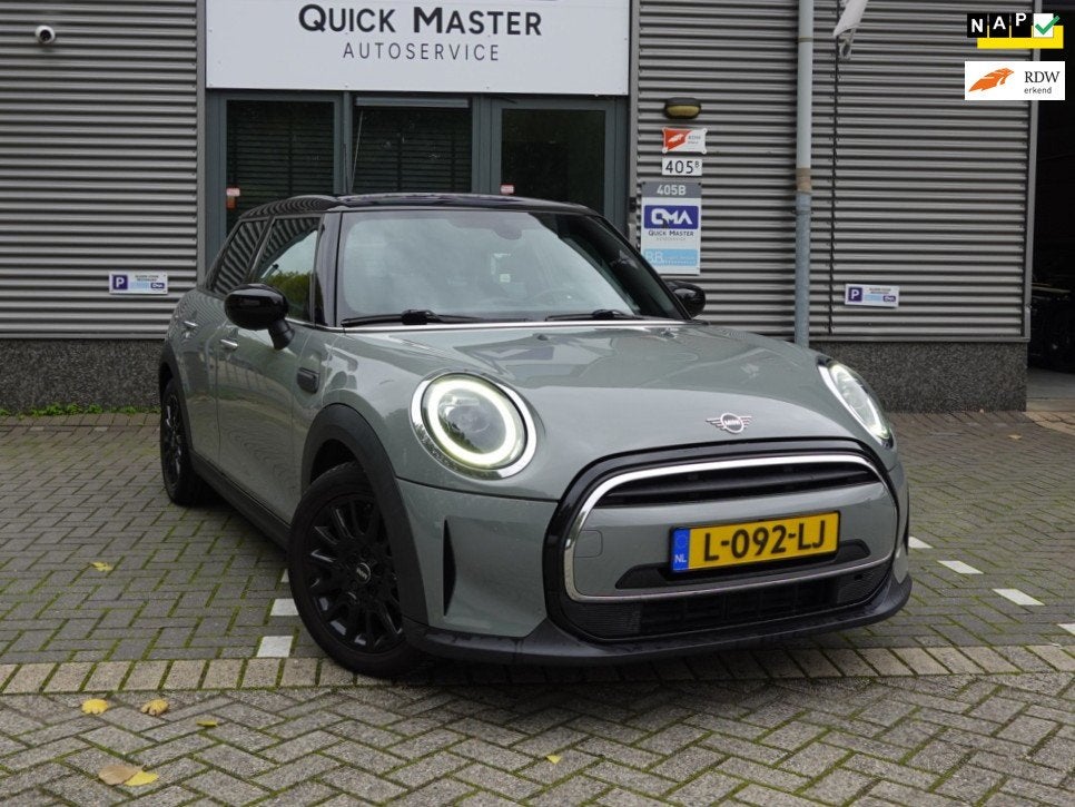 Mini 5-Deurs 1.5 Cooper Classic - NAP, Dealer onderhouden, 136 pk, Gebruikt, Euro 6