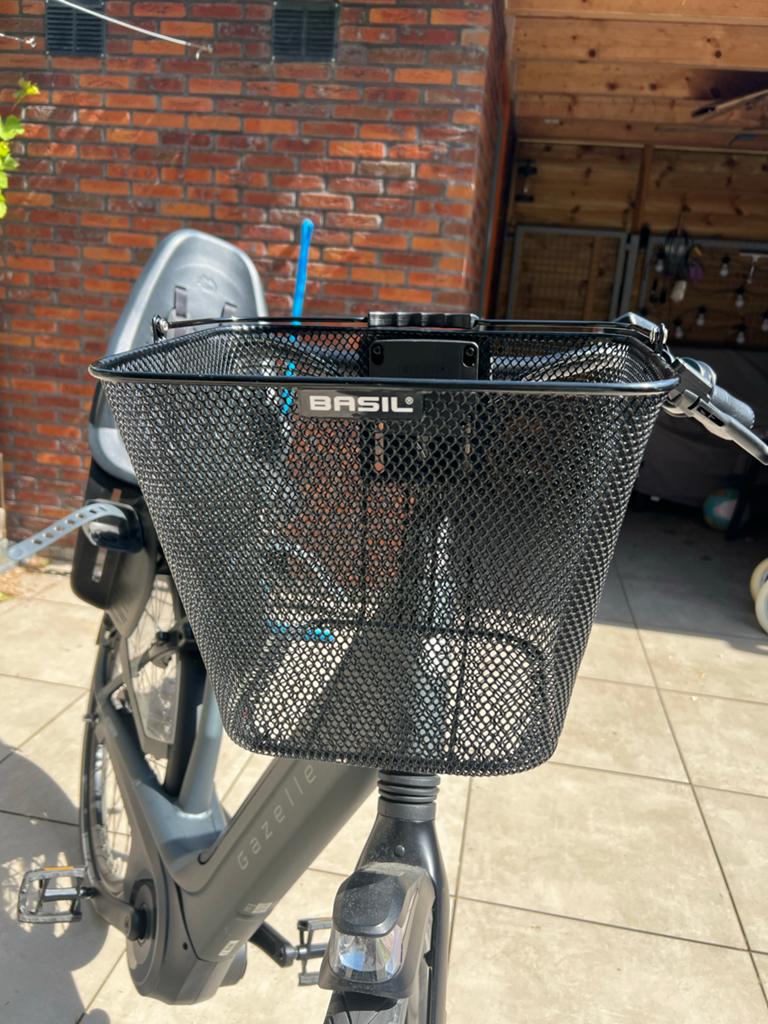 Basil Bilbao FM fietsmand - voorop - zwart, Ophalen, Zo goed als nieuw, Fietsmand, Stuurbevestiging