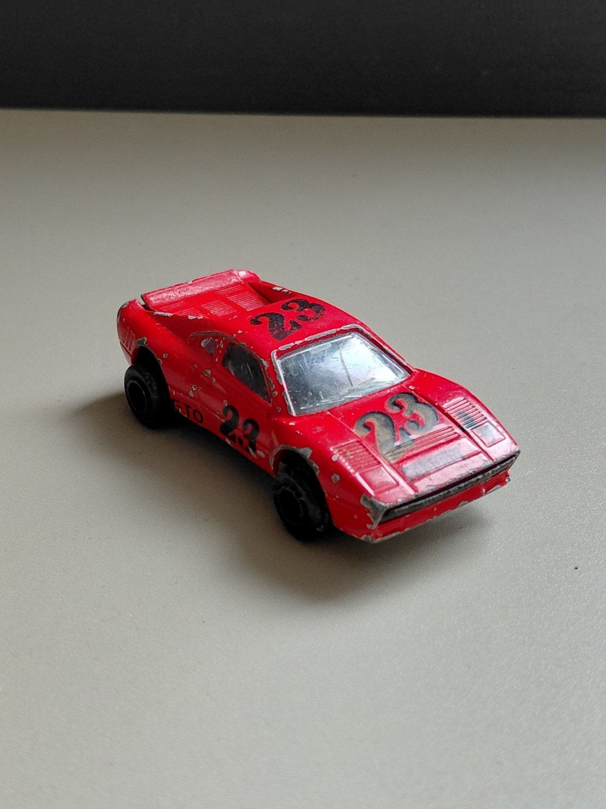 Majorette No211 Ferrari GTO Rood 1/56 Die-Cast Model, Ophalen of Verzenden, Gebruikt
