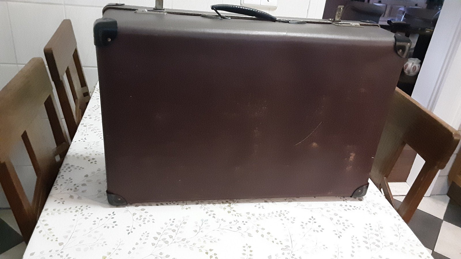 Vintage Koffer - Bruin, Ideaal voor Decoratie of Opslag, Sieraden, Tassen en Uiterlijk, Koffers, 60 tot 70 cm, Overige materialen