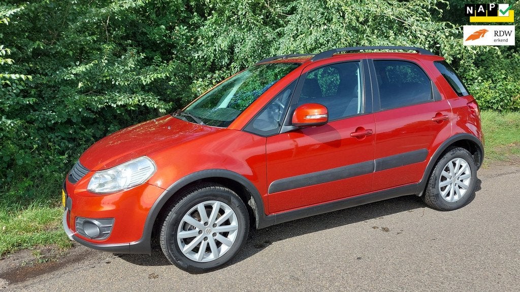 Suzuki SX4 1.6 Executive, Voorwielaandrijving, Euro 5, Gebruikt, 49 €/maand