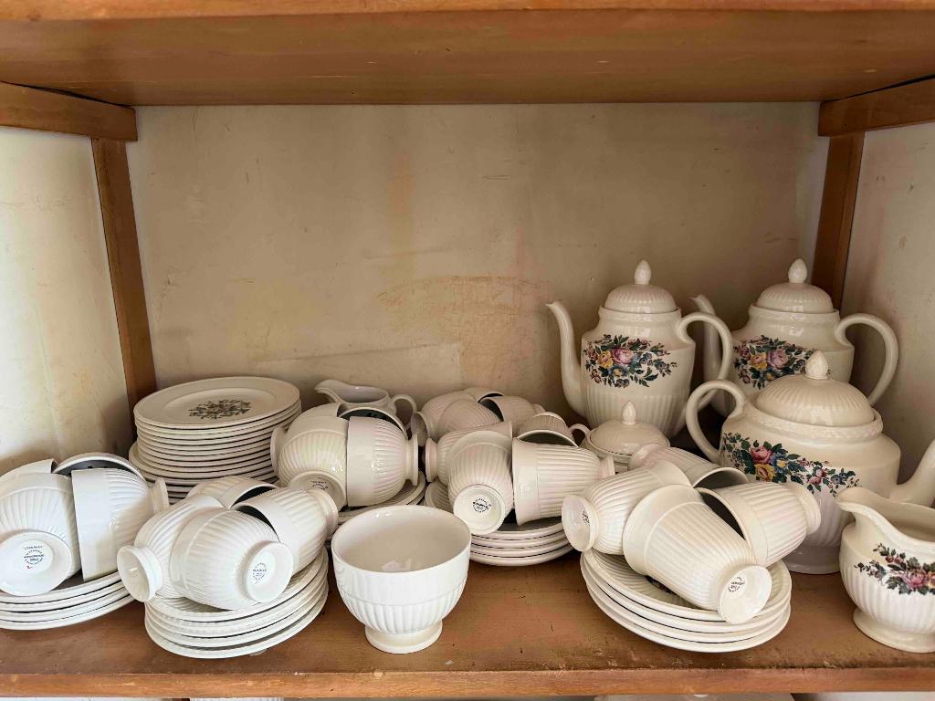 Wedgwood Conway servies compleet, Ophalen, Gebruikt, Wedgwood, Porselein