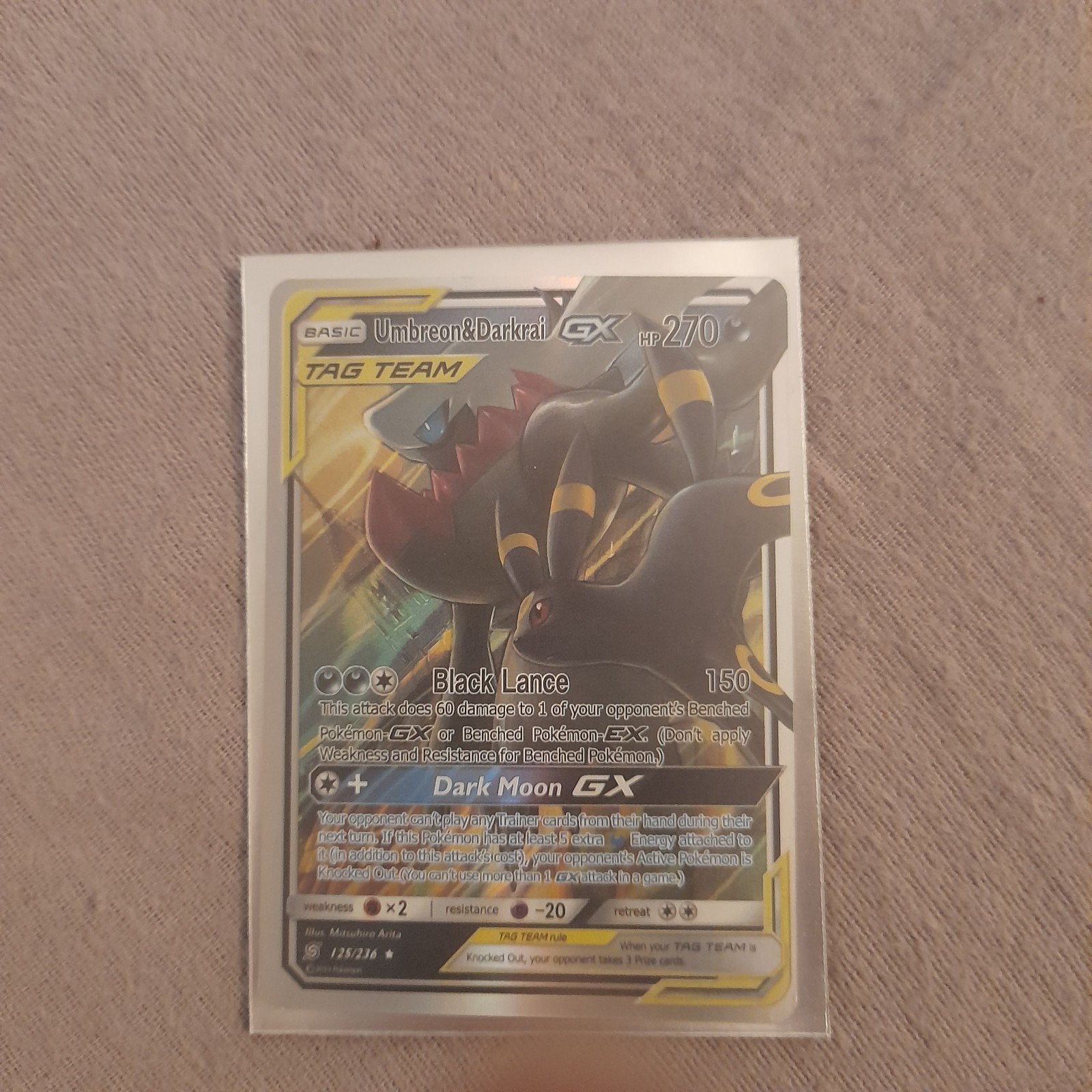 Umbreon & Darkrai GX Pokémon Kaart - Tag Team, Ophalen of Verzenden, Zo goed als nieuw, Losse kaart, Foil