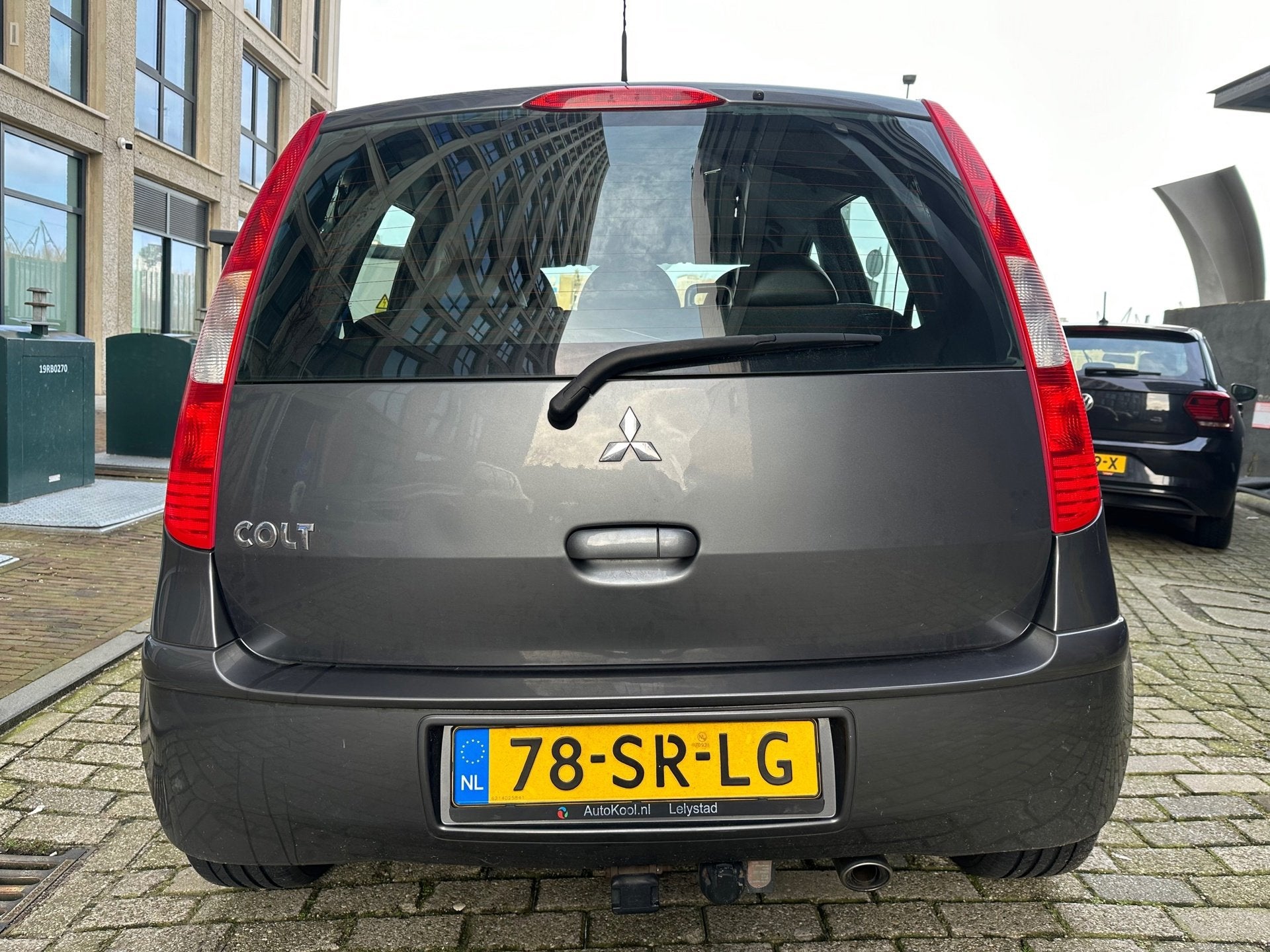 Mitsubishi Colt 1.3 Instyle AUT Airco Leder StoelVerwarming, Auto's, Gebruikt, Colt, 1000 kg, Euro 4