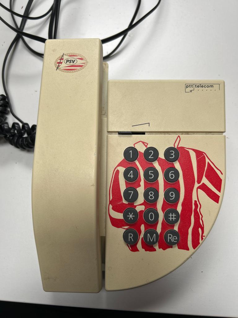 Vintage PTT Telecom telefoon met PSV-logo, Telecommunicatie, Vaste telefoons | Niet Draadloos, Ophalen, Gebruikt