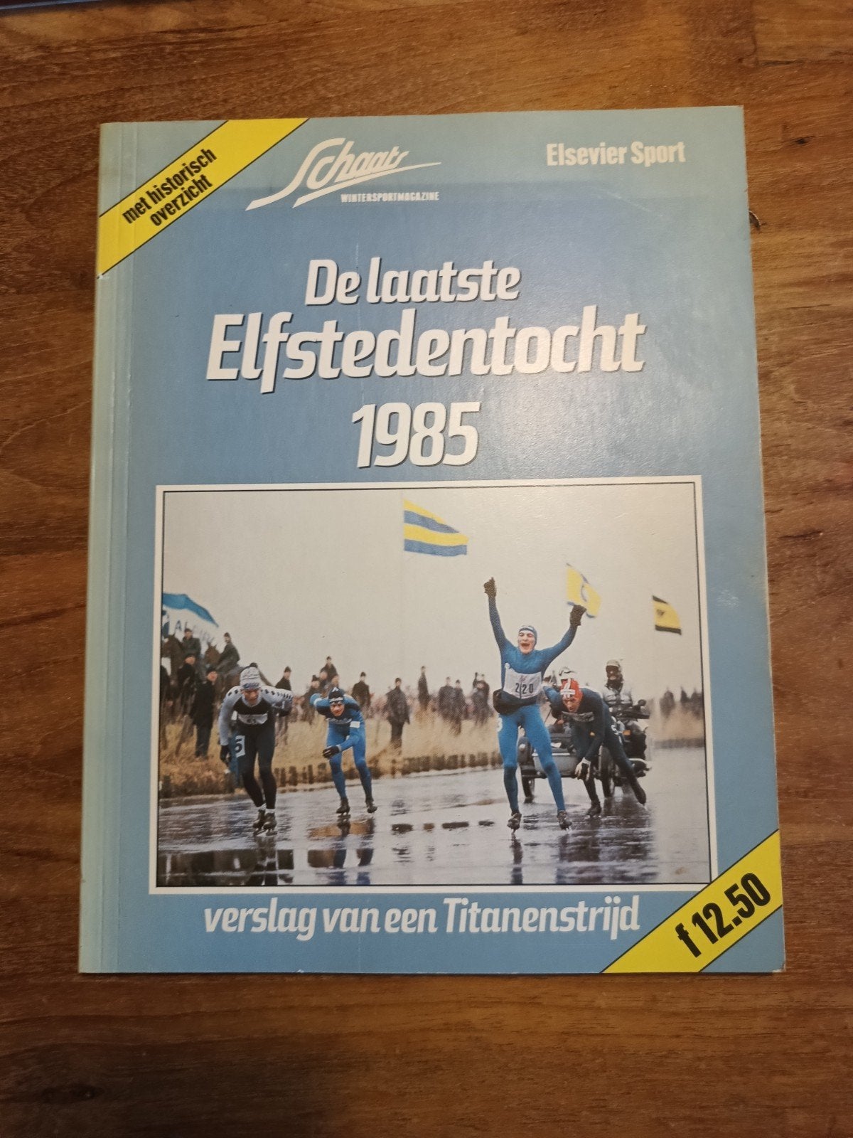 De laatste Elfstedentocht 1985 - Schaats Winter Magazin, Ophalen of Verzenden, Gelezen, Schaats Winter Sport Magazine / Elsevier Sport