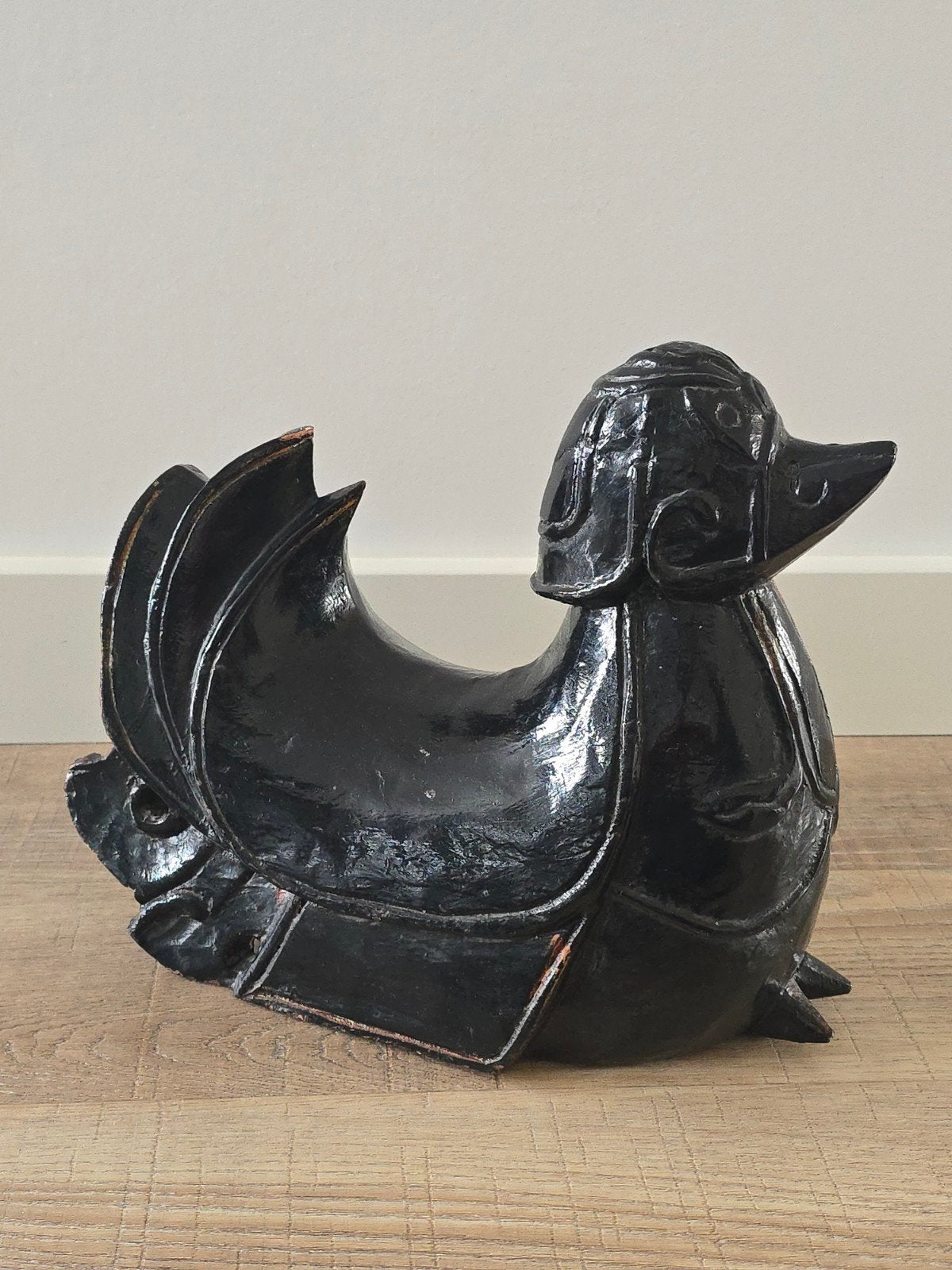 Antieke Chinese sculptuur van een mandarijneend 19de eeuws, Antiek en Kunst, Hout, Overige herkomsten, Beeld, Zwart