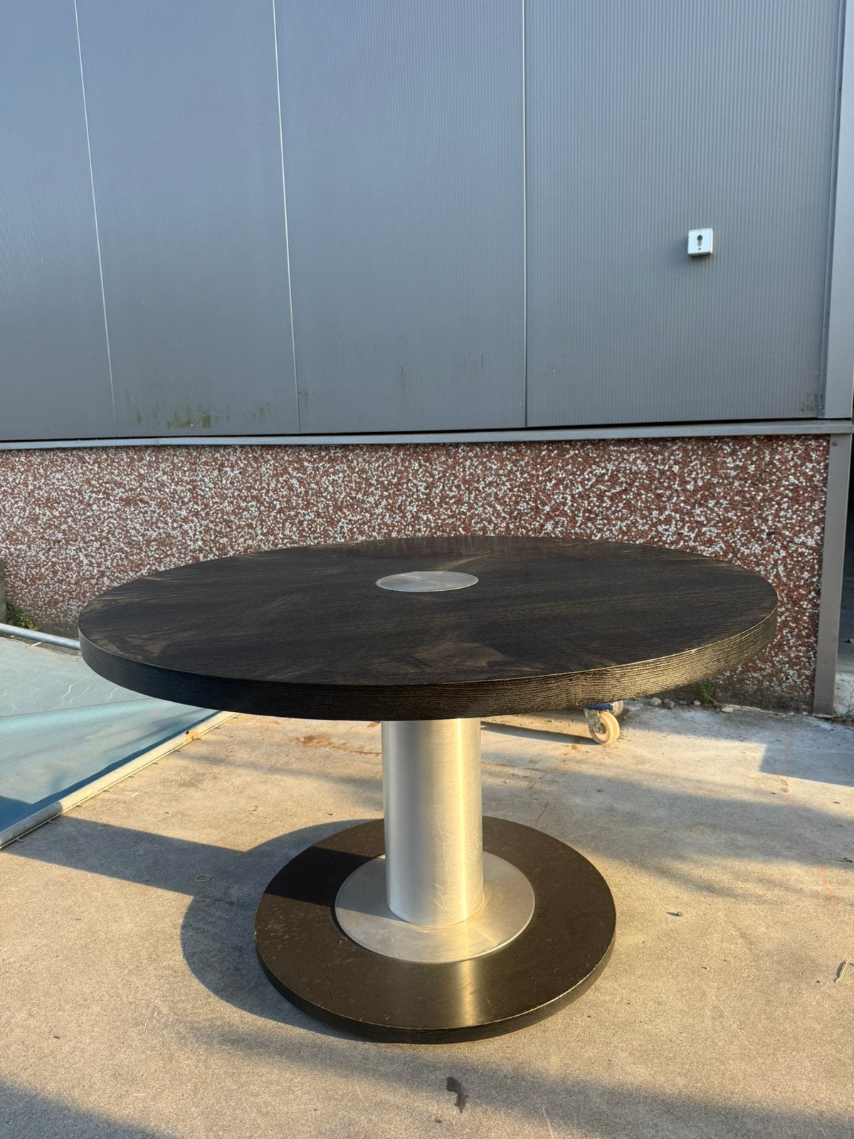 vintage Eettafel rond rvs/zwart, Ophalen, Gebruikt, 100 tot 150 cm