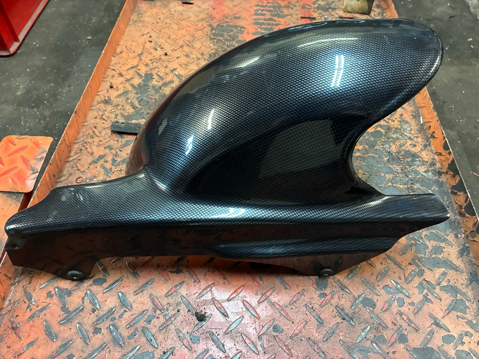 Hugger Honda Firestorm - Carbon Look Achterspatbord, Motoren, Ophalen of Verzenden, Gebruikt