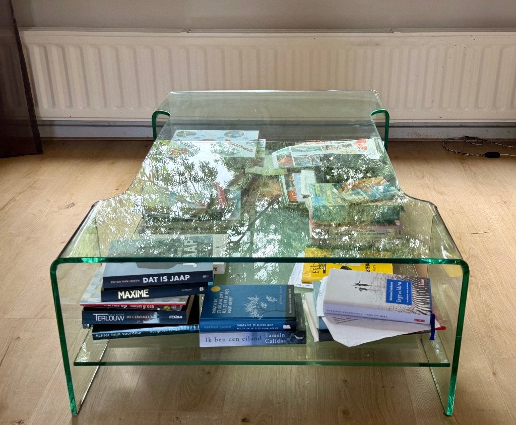 Glazen moderne salontafel "waterval", Minder dan 50 cm, 100 tot 150 cm, Ophalen of Verzenden, Modern