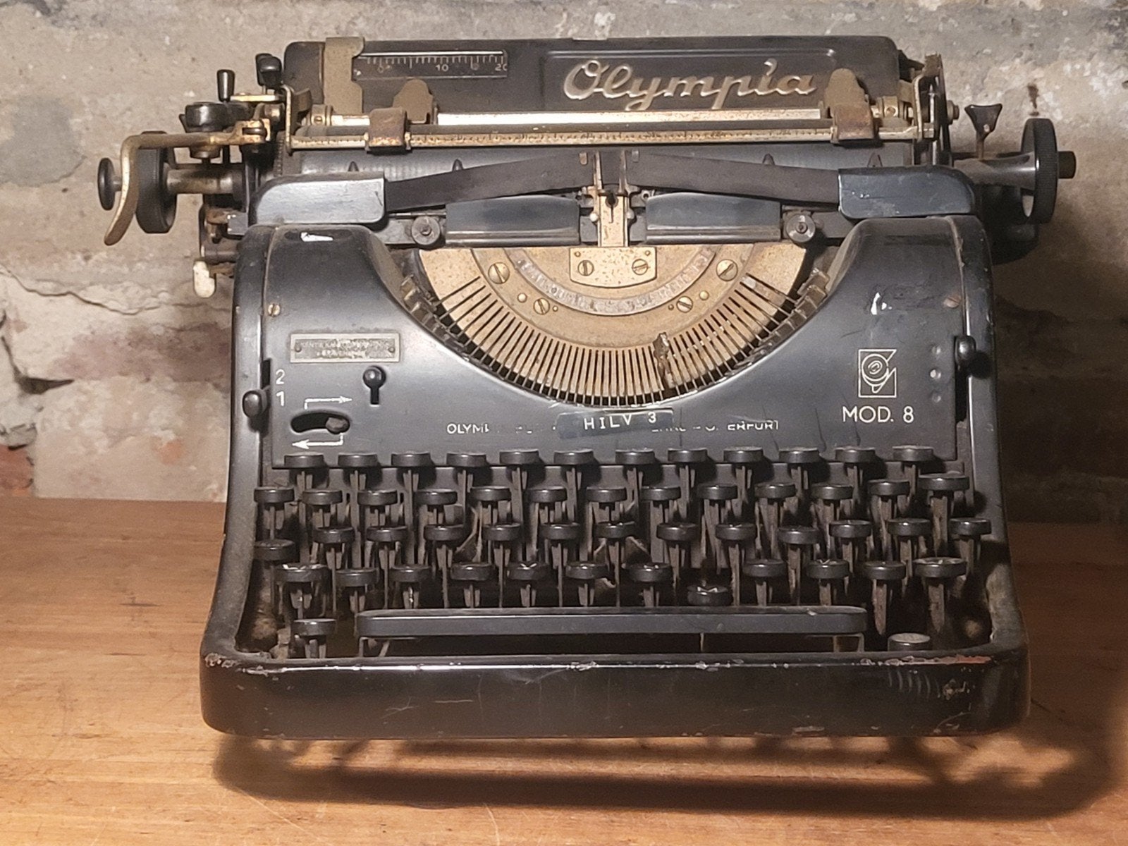 Antieke Olympia Mod. 8 typemachine / schrijfmachine., Diversen, Typemachines, Ophalen of Verzenden