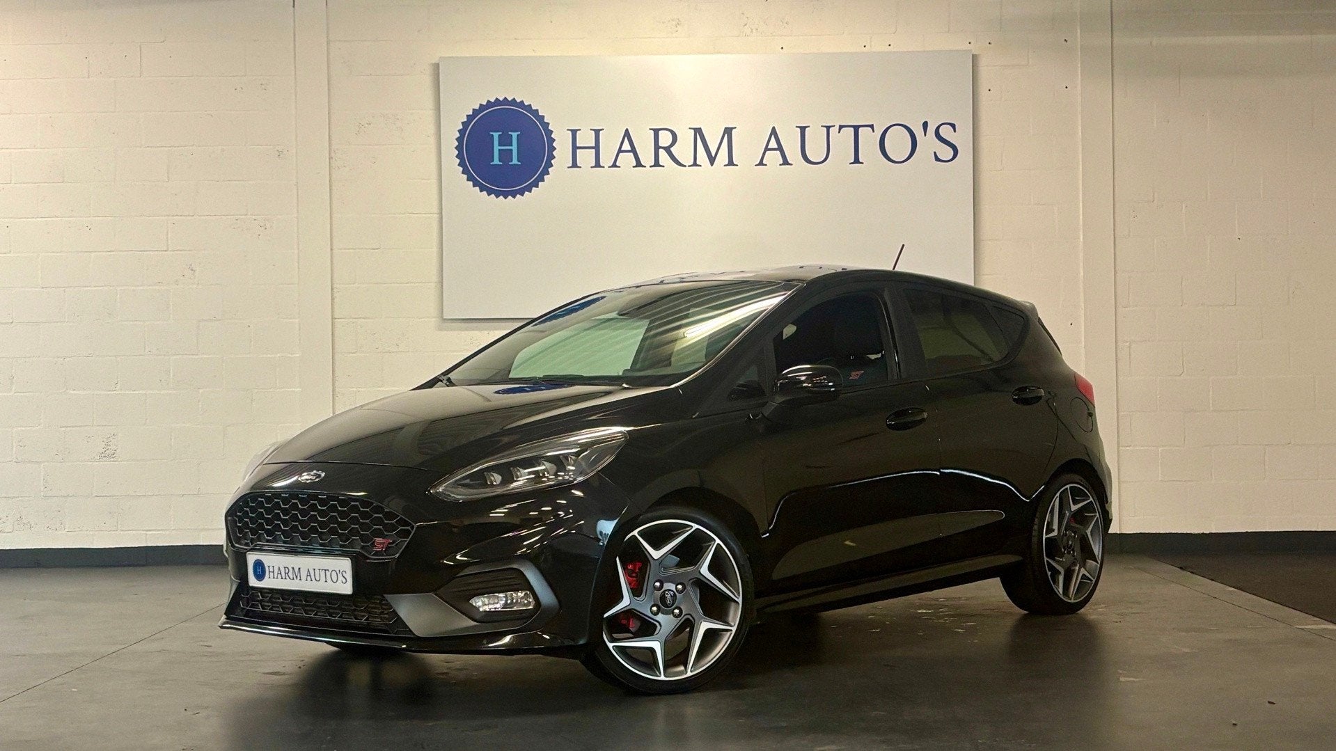 Ford Fiesta 1.5 EcoBoost ST-3 200pk Alcantara / CAM / Navi /, Voorwielaandrijving, Zwart, 1188 kg, Zwart