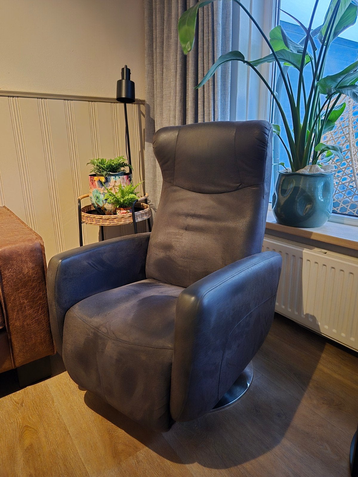 fauteuil, Ophalen, Gebruikt, 50 tot 75 cm
