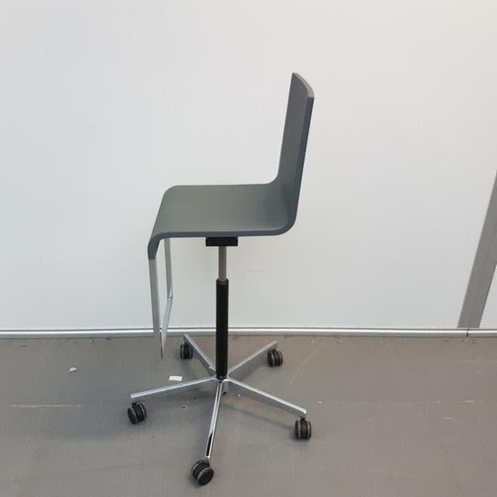 Vitra Draughtsman High Chair 03 design by Maarten Severen, 5 krukken of meer, In hoogte verstelbaar, 60 tot 90 cm, Ophalen of Verzenden