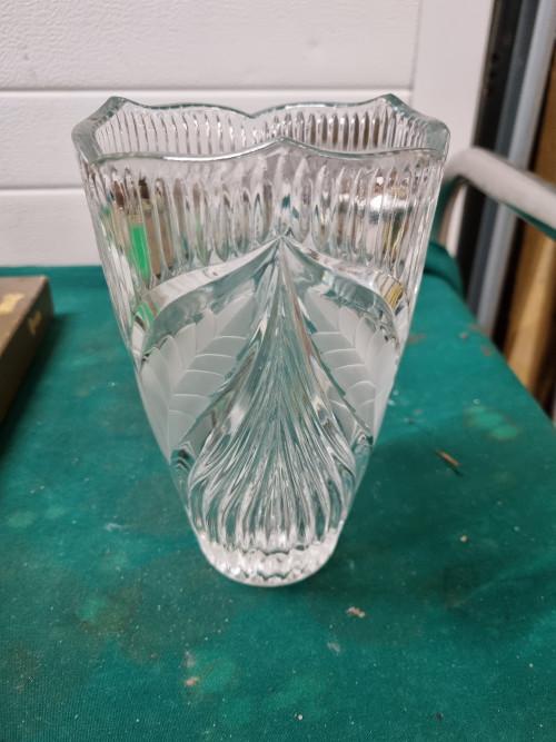 vaas kristal geslepen bladeren, Ophalen of Verzenden