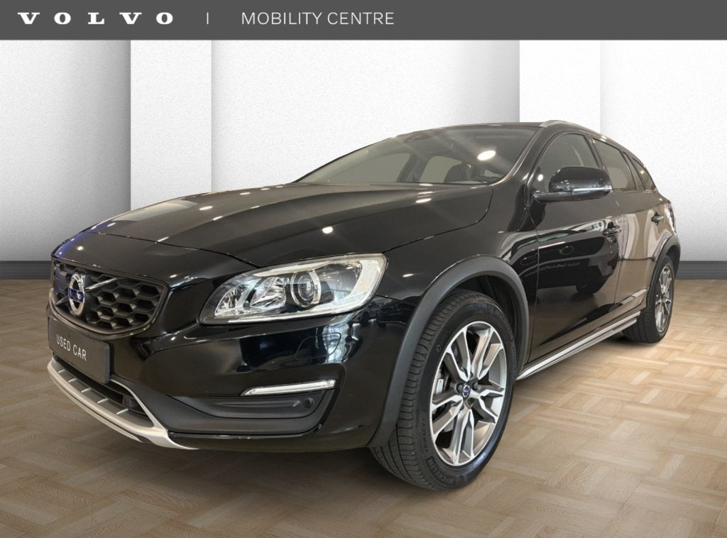 Volvo V60 Cross Country 2.0 T5 Nordic+ | UNIEKE AUTO | Parke, Gebruikt, Euro 6, 4 cilinders, 1969 cc