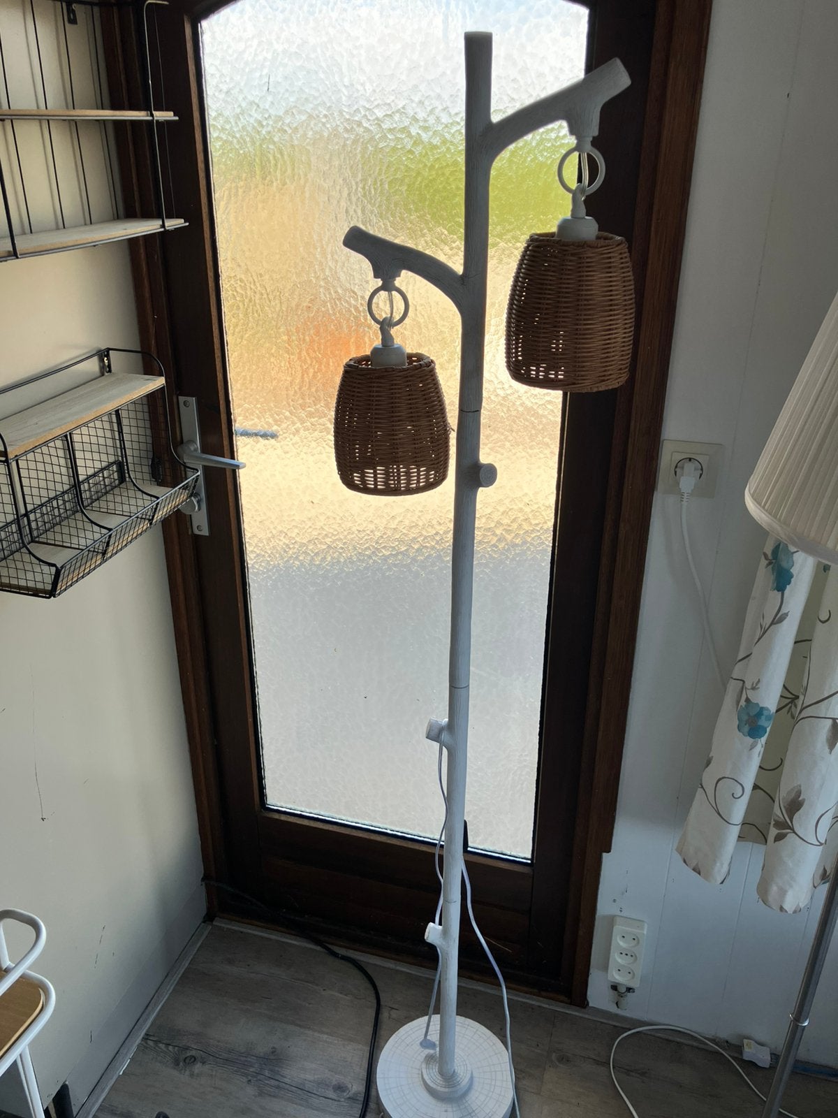Staande lamp met houten voet, Ophalen, Gebruikt, 150 tot 200 cm