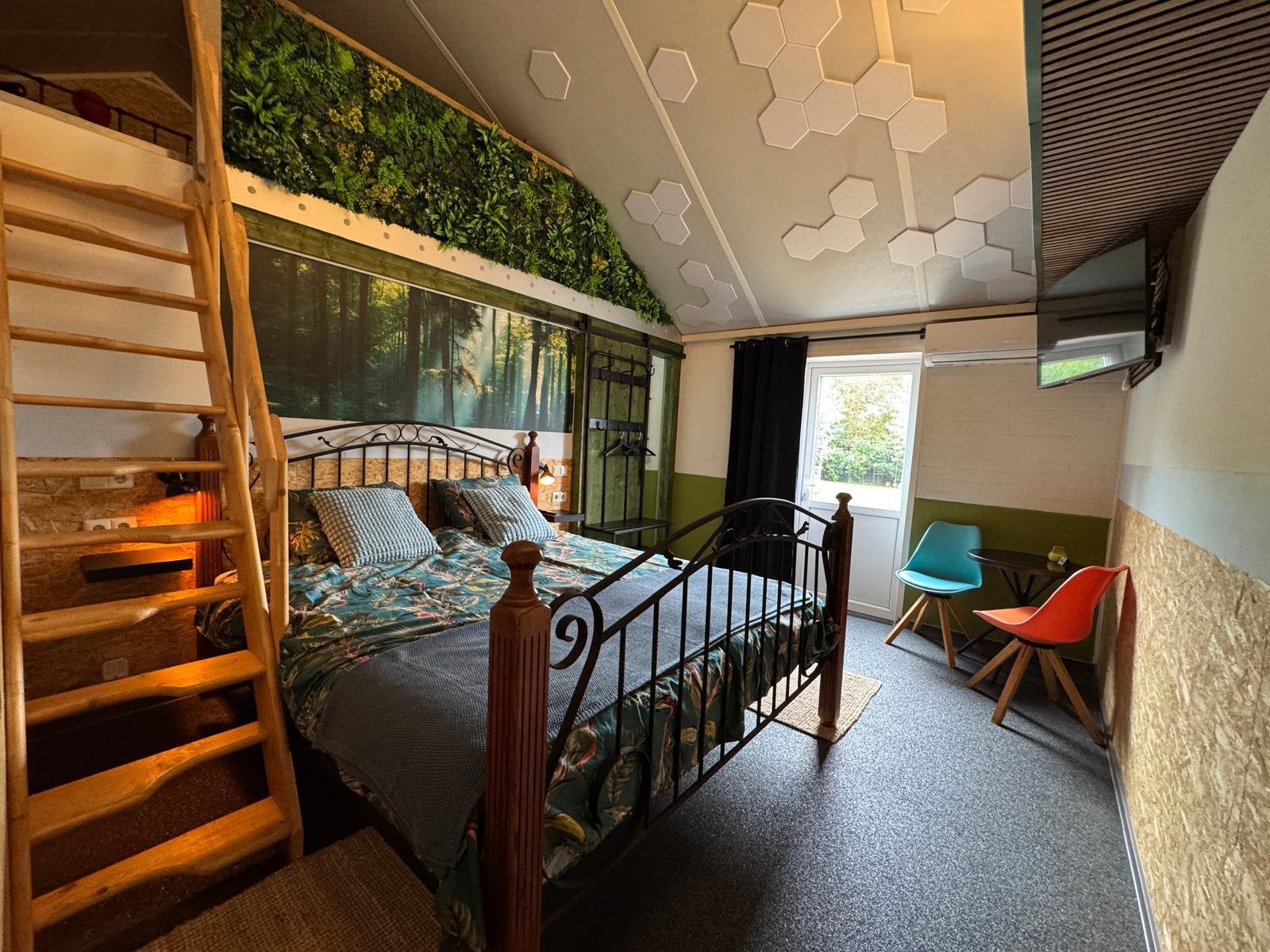 B&b omgeving Slagharen, Vakantie, Eigenaar, Airconditioning, In bos, Landelijk