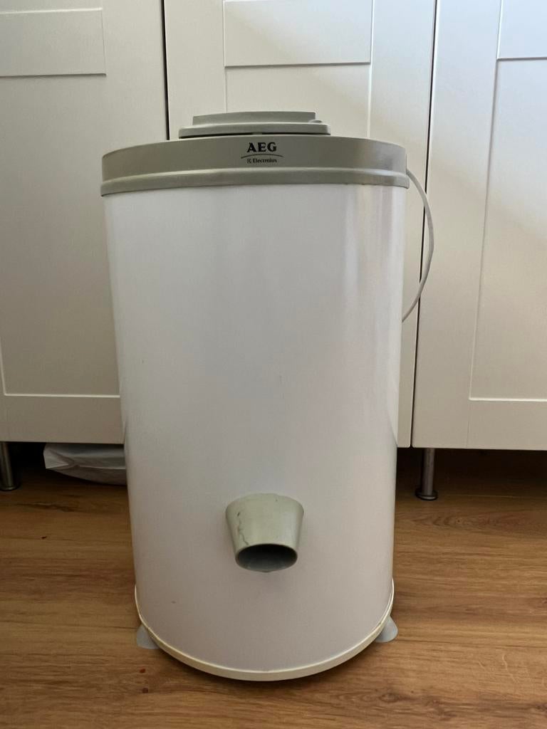 AEG Centrifuge SV 3528 - Gebruikt, maar in goede staat, Witgoed en Apparatuur, Wasdrogers, Ophalen, Gebruikt