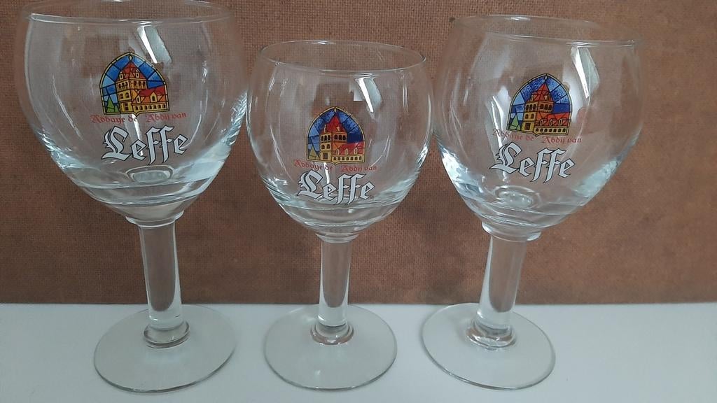 Leffe bierglazen, Verzamelen, Biermerken, Ophalen of Verzenden, Zo goed als nieuw, Glas of Glazen, Overige merken