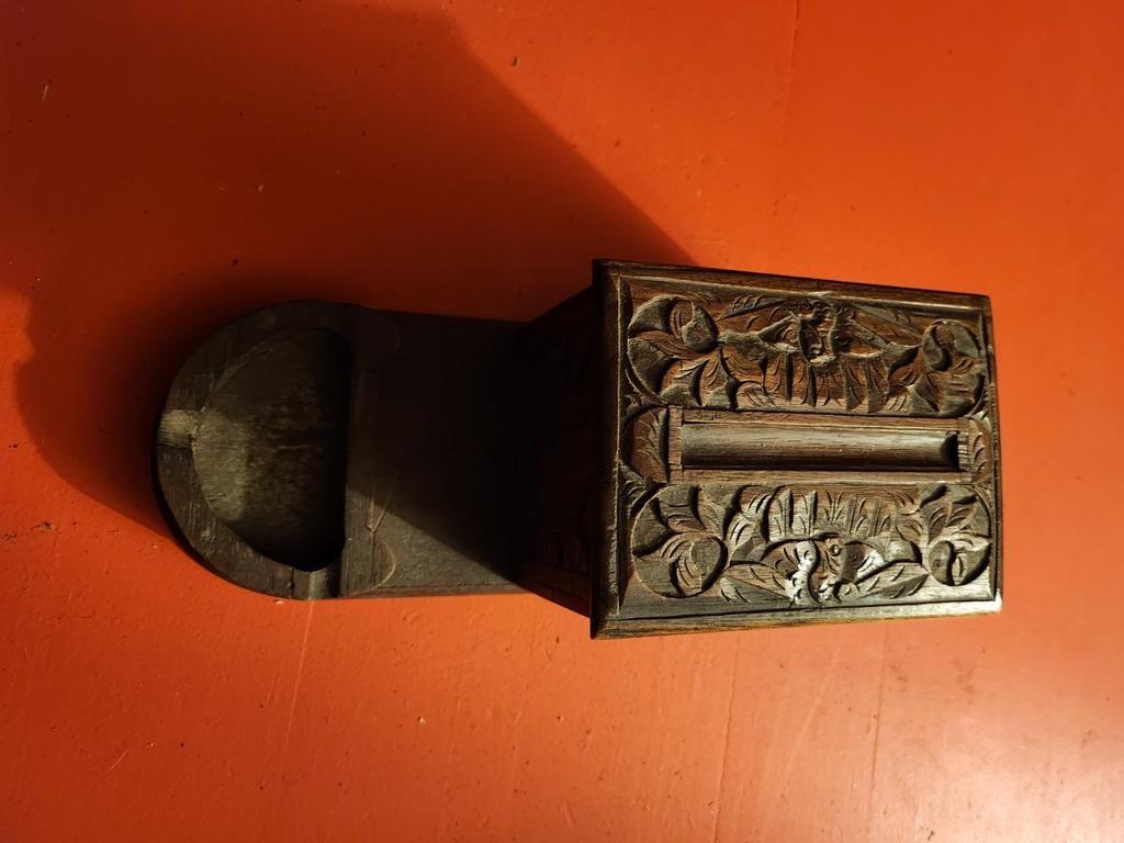 Antieke Indonesische sigarettendoos met asbak, Ophalen of Verzenden