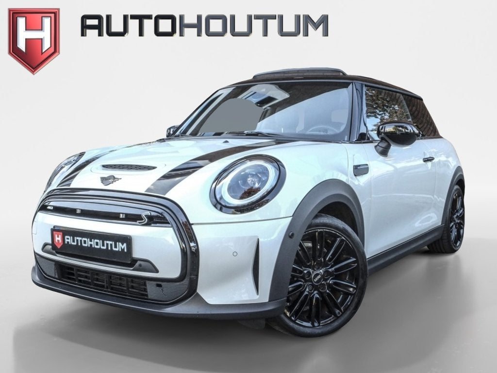 MINI Electric Camden Plus Edition | SOH 98% | Panorama | War, Auto's, Automaat, 0 cilinders, 1340 kg, 33 kWh